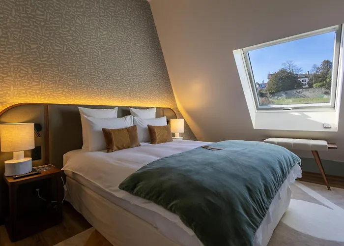 Maison Du Lac Boutique Hotel